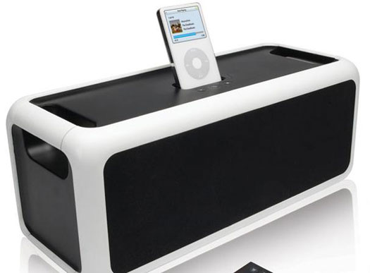 Charge and play your iPod with Gear4’s BassStation
